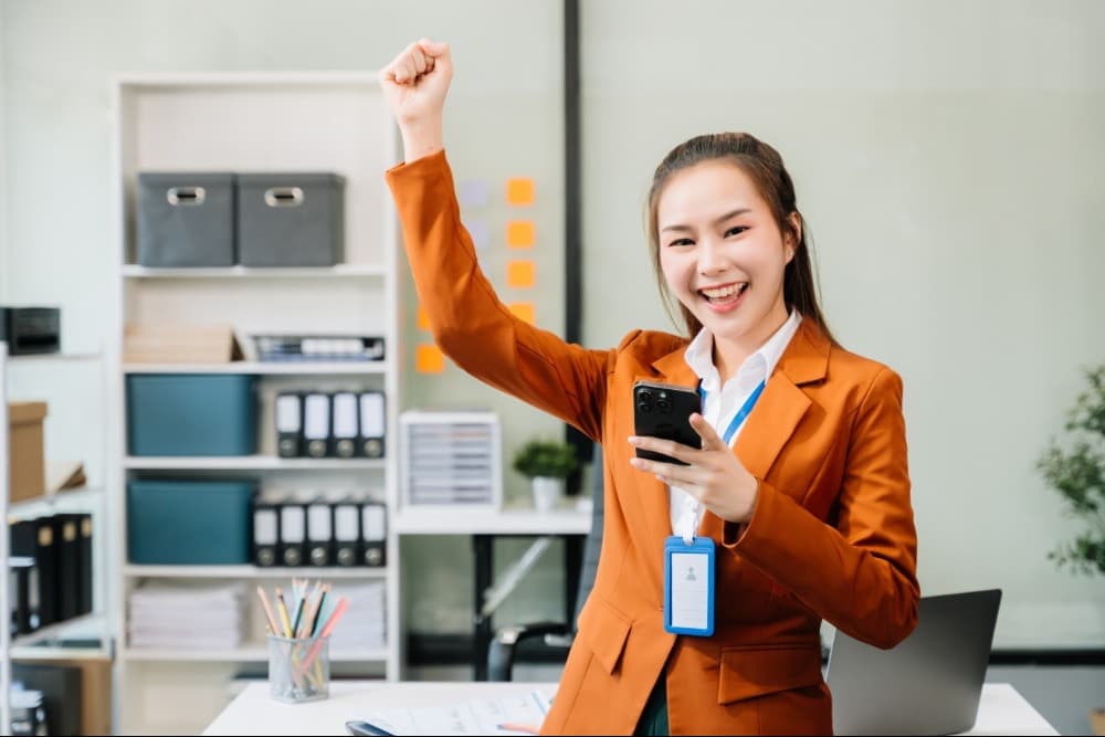 Must Know! The Advantages and Disadvantages of Online Employee Attendance Apps