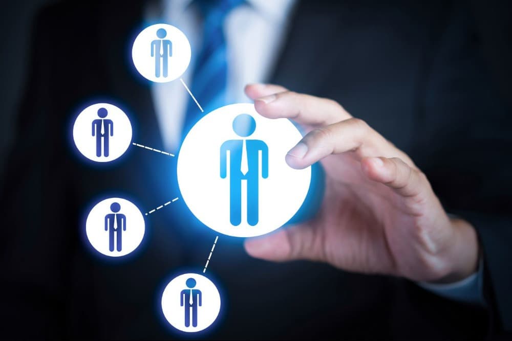 These are the Essential Features of HRIS Applications for Easier HR Management