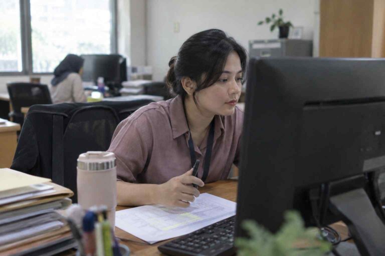 Cara Mudah Hitung Lembur Karyawan Sesuai UU Cipta Kerja Terbaru